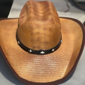- Brown cowboy hat unisex